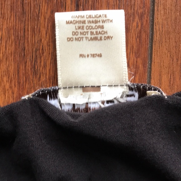 🌻🌻Arden B Sequined Short Sleeved Top🌻🌻 - Picture 9 of 9